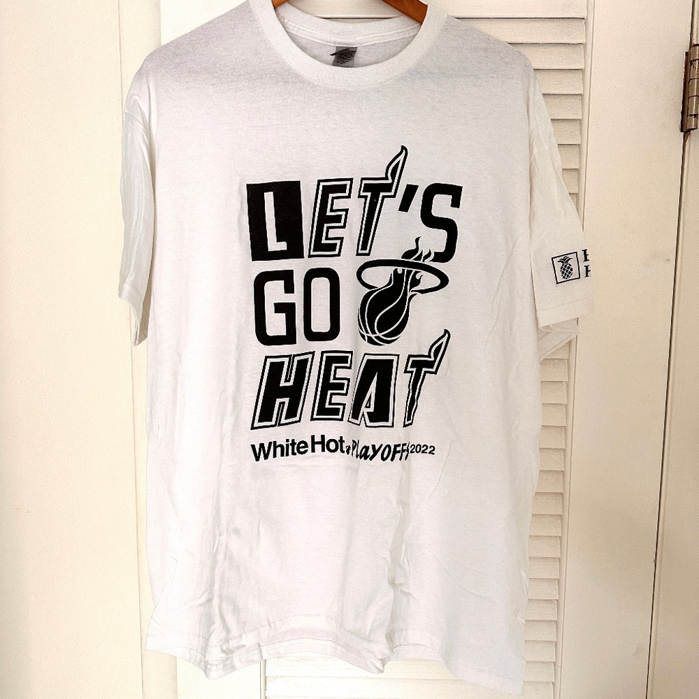 Miami Heat White Hot Playoffs Shirt 2022 Size XL
